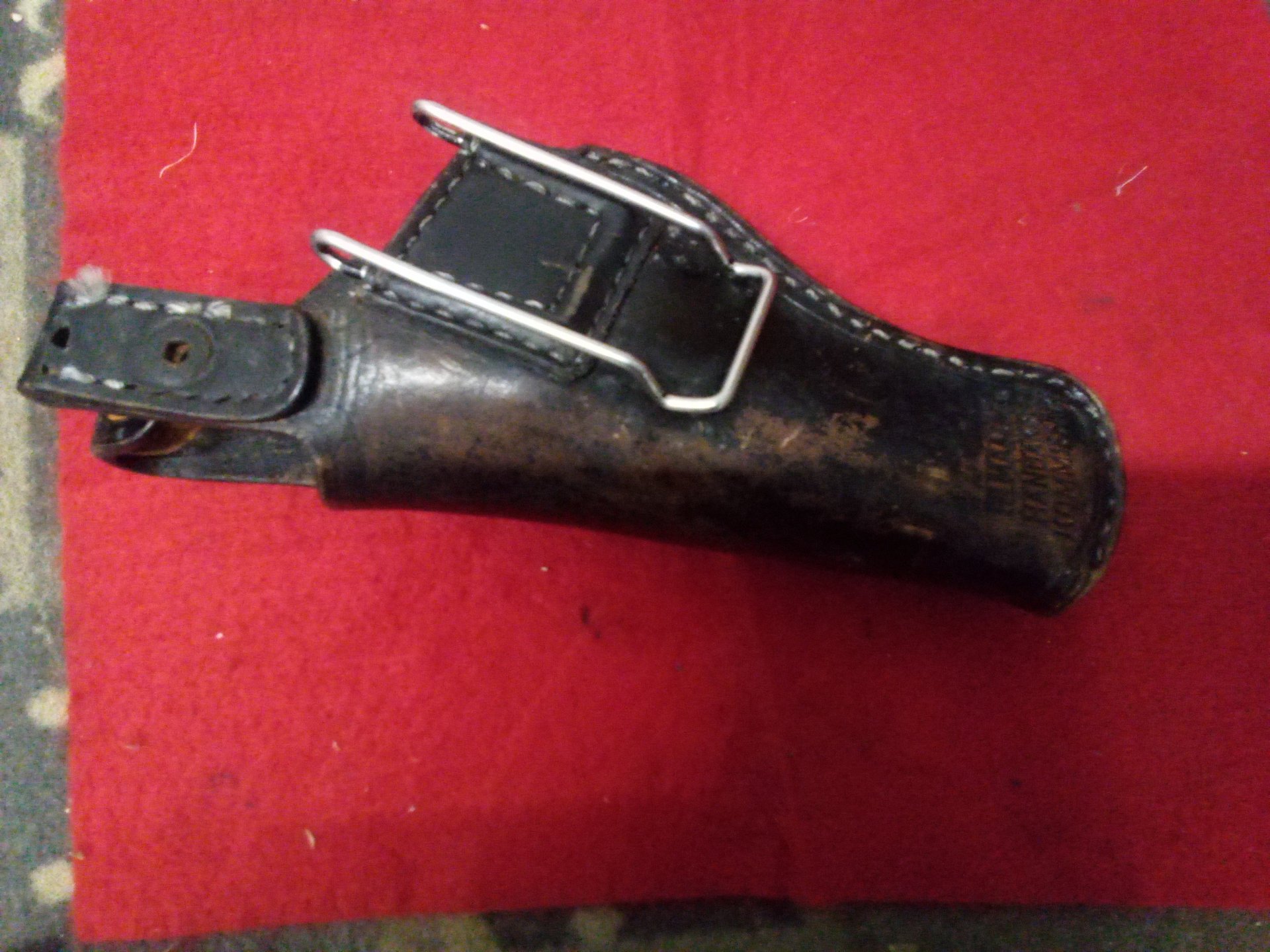 Holster aus Leder.für einen revolver.gebraucht, – Bild 3