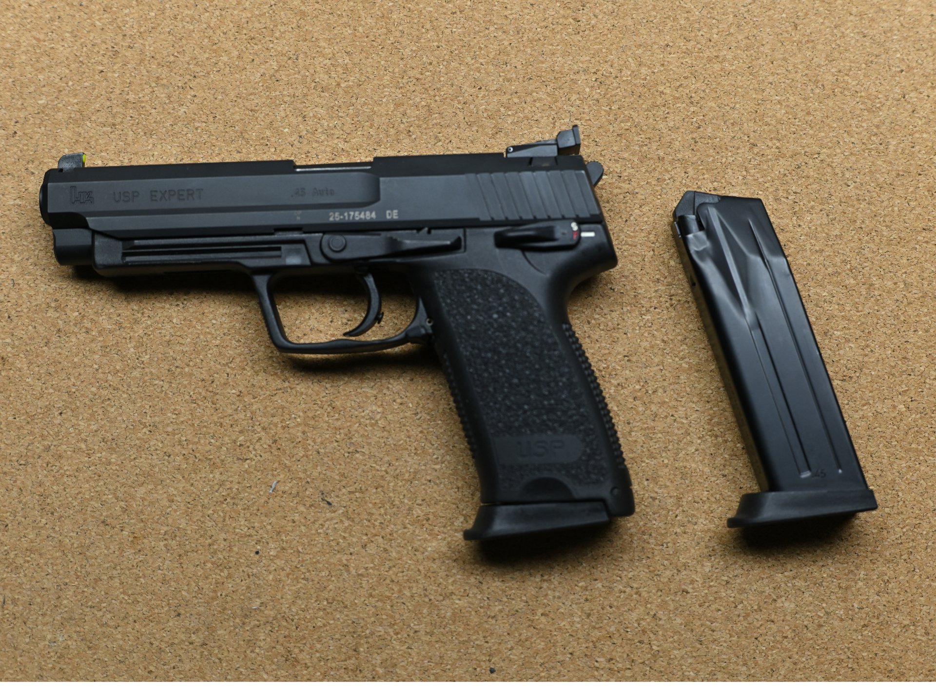 HK USP Expert .45ACP mit HK Wechselsystem 9mm Luger – Bild 1