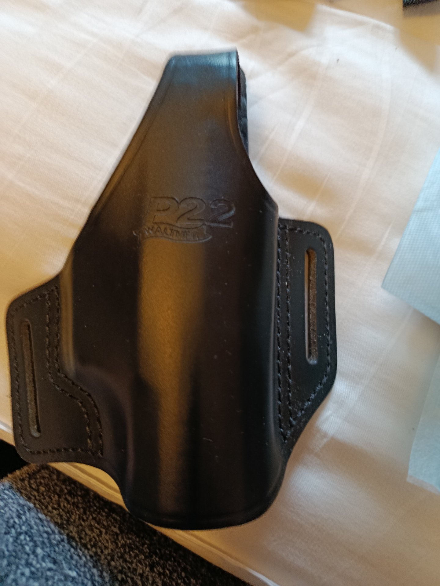 Walther P22Q Schreckschusspistole 9 mm P.A.K. Selbstschutz Kit mit zweitem Magazin und Holster – Bild 6