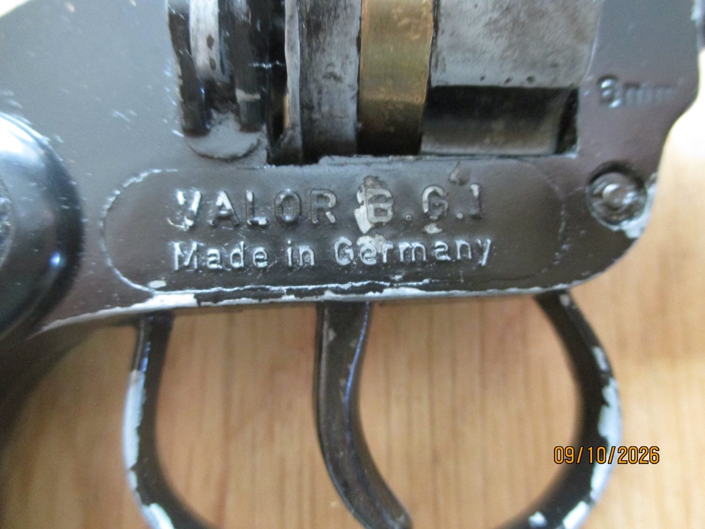Kleiner Revolver Valor Kal.6mm – Bild 3