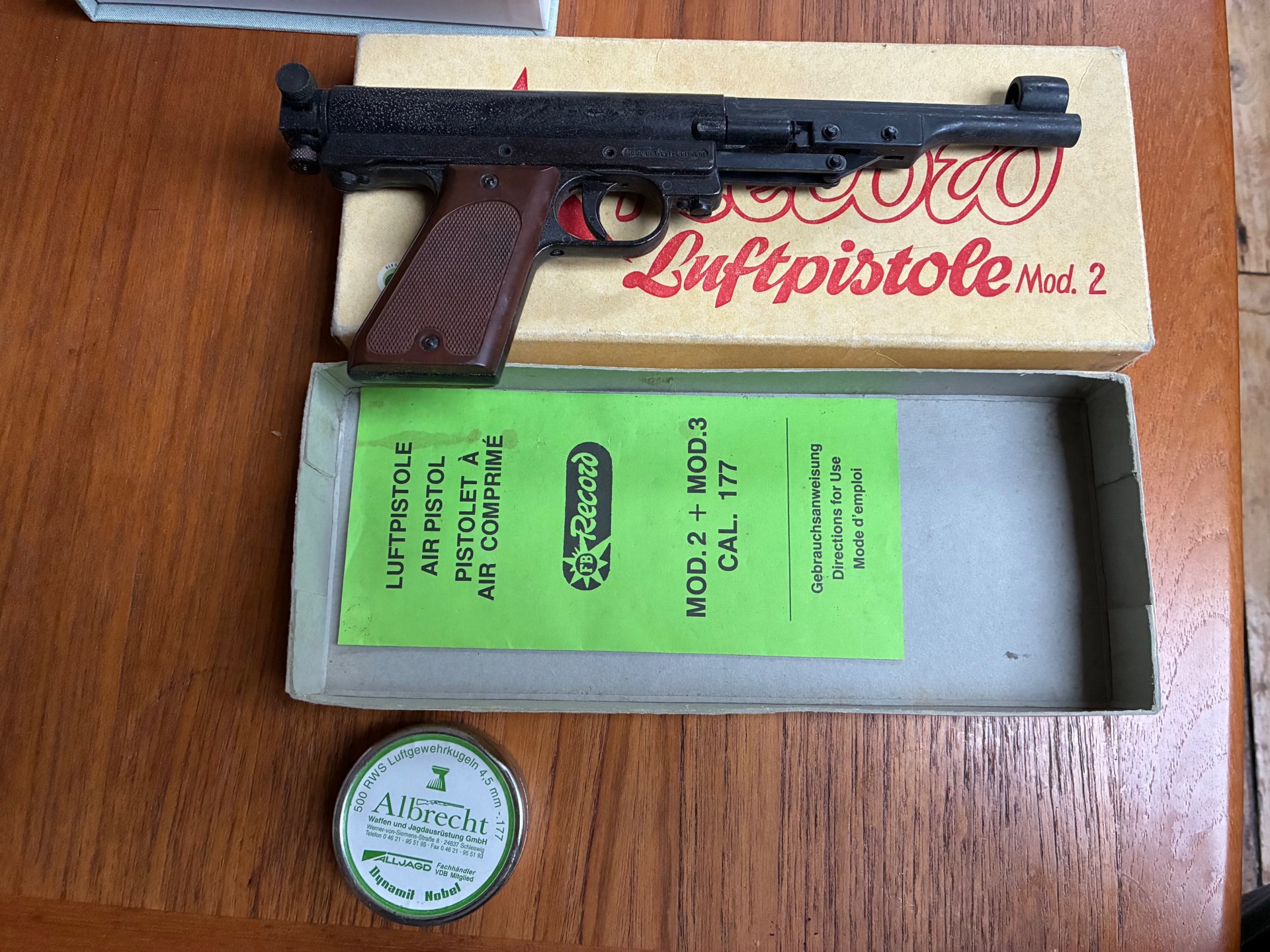 FB Record Luftpistole Mod. 2 – Bild 3