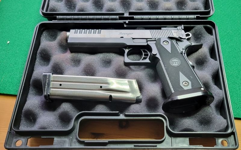 Nowlin STI "Avenger" 2011, .40 S&W mit Magazinen, sehr gepflegt - IPSC – Bild 2