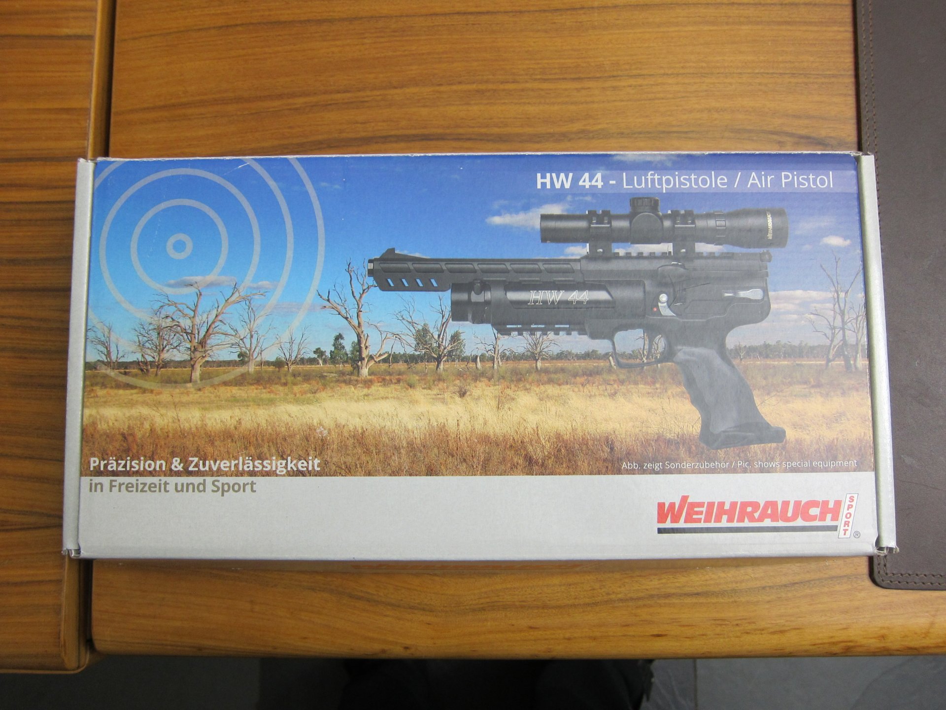 Weihrauch HW 44 Luftpistole Kaliber 4,5 mm mit Schalldämpfer – Bild 1