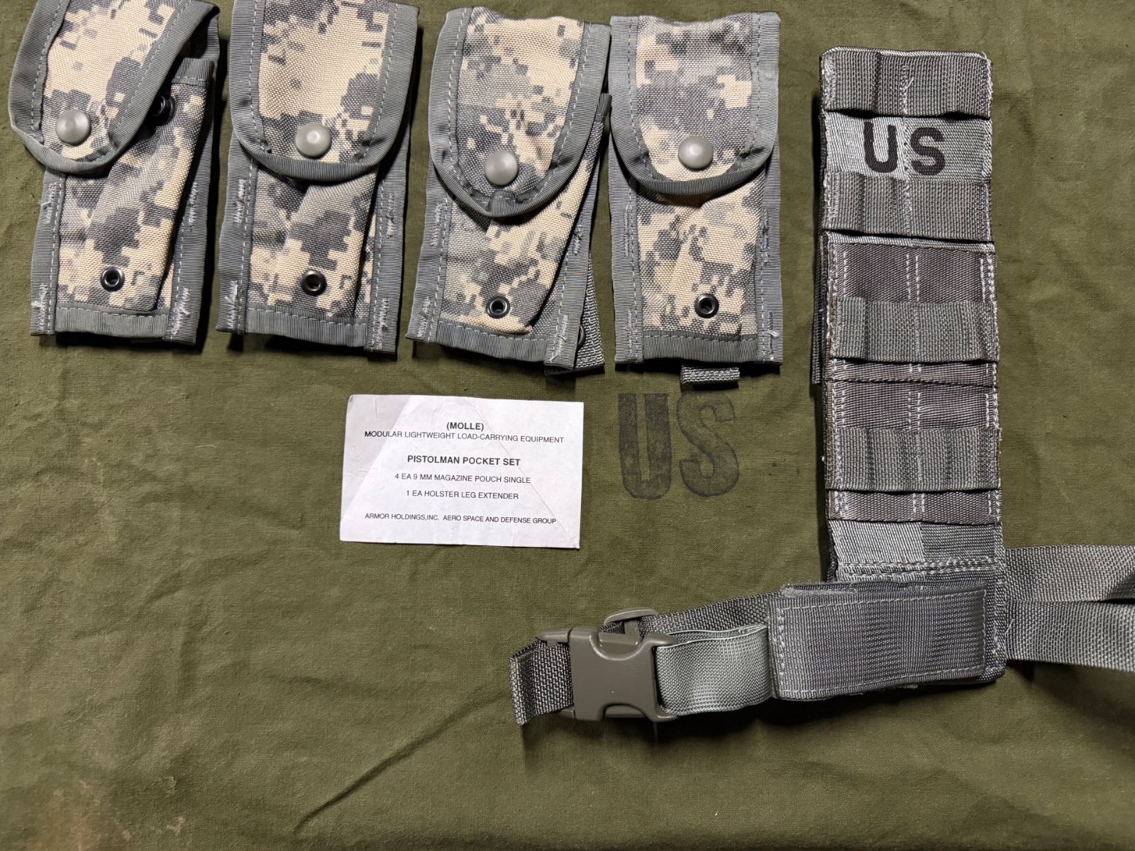 US Army MOLLE II Pistolenset 5-teilig – Beinverlängerung 4x Magazintasche ACU UCP Neu – Bild 1