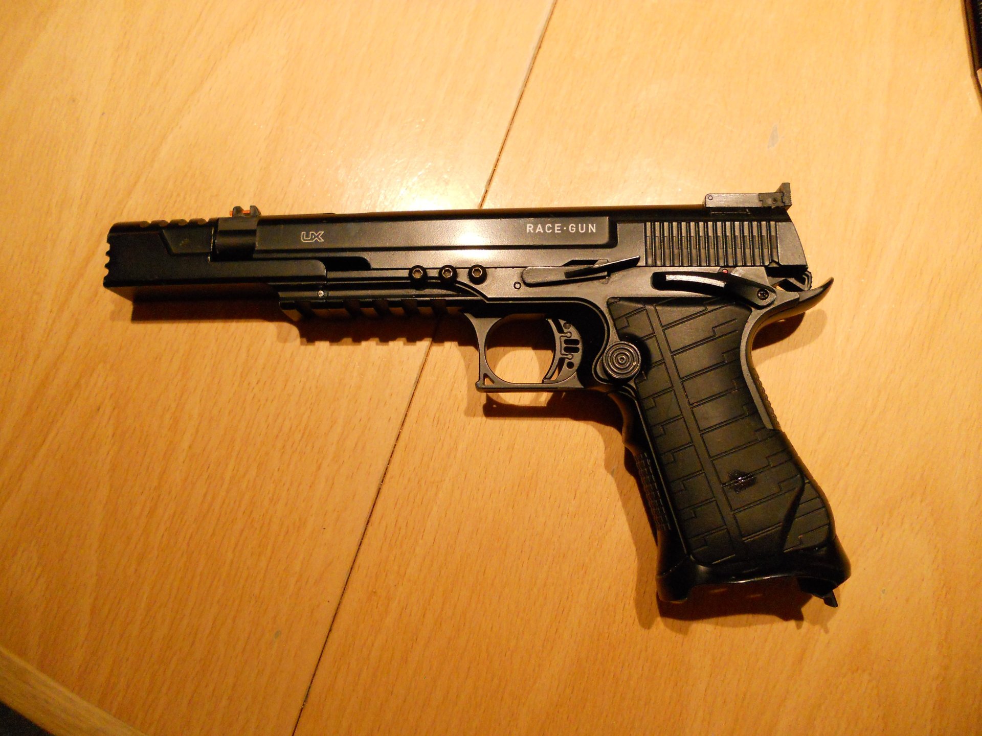 Luftpistole Umarex UX 4,5mm UX SA 10 CO2 Kompensator RACE GUN – Bild 1