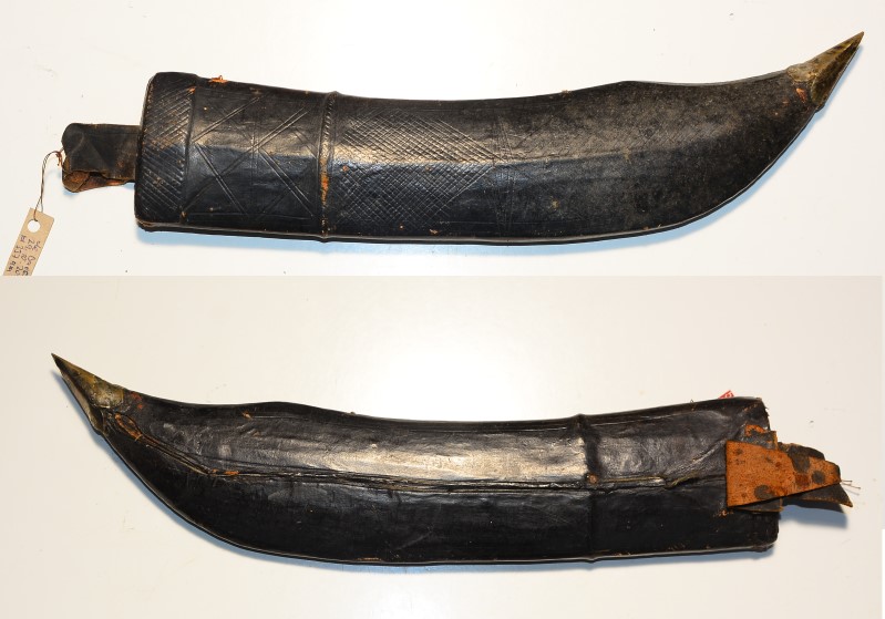Scheide von Kukri, lederüberzogenes Holz – Bild 1