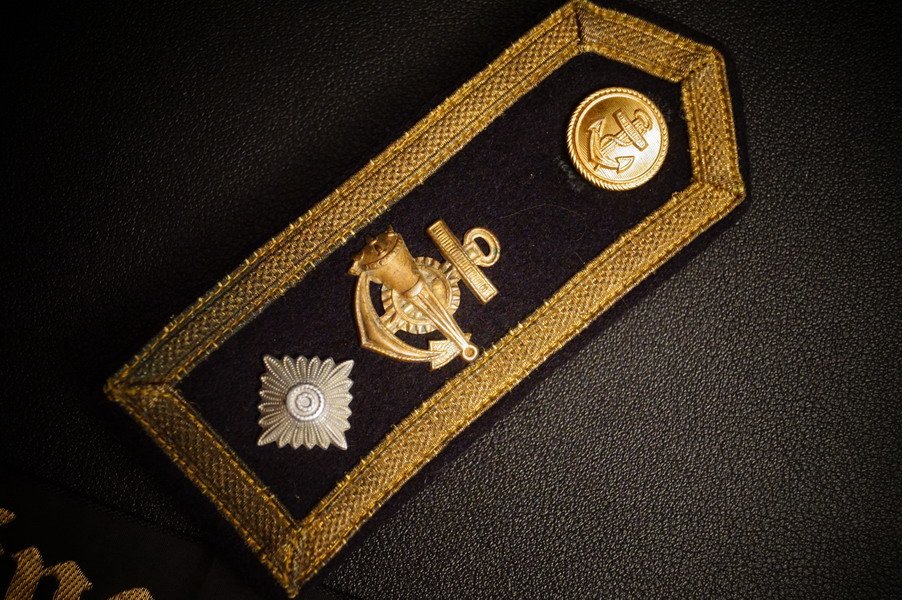 Kriegsmarine Schulterstück und Mützenband 1.Minensuchgeschwader, WK2 – Bild 2