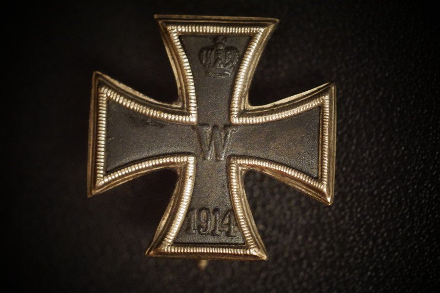Eisernes Kreuz 1.Klasse, Reduktion, Eisenkern, 3-Teilig, magnetisch, WK1 – Bild 1