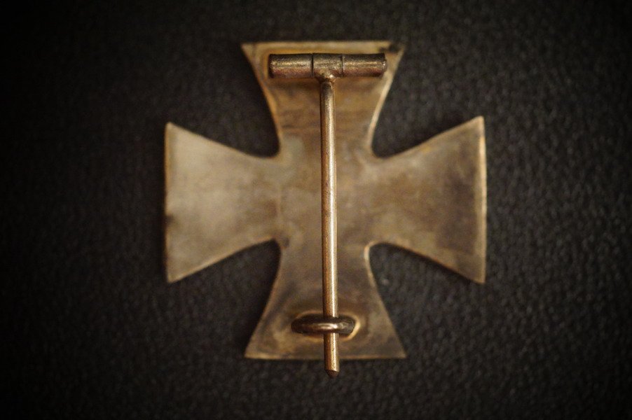 Eisernes Kreuz 1.Klasse, Reduktion, Eisenkern, 3-Teilig, magnetisch, WK1 – Bild 2