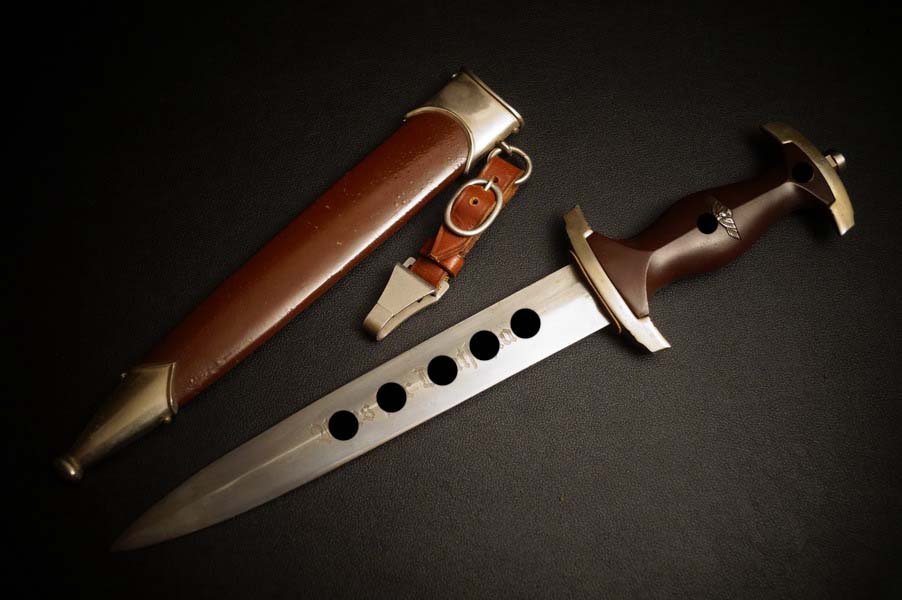 XA Dolch mit Gehänge, RZM Code, Bastelteil, ca. 60-70 Jahre alt – Bild 1
