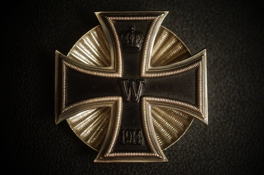 Eisernes Kreuz 1.Klasse, Neusilber, Eisenkern, 3-Teilig, 1914, Schraubscheibe, WK1 – Bild 1