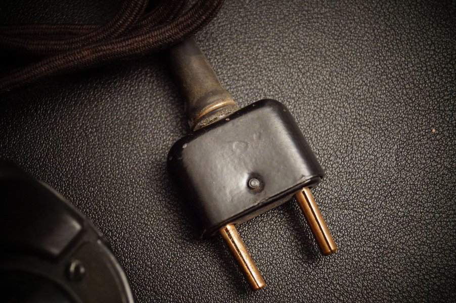 WH Panzer Micro FEIND HÖRT MIT ! Bakelite, WaA, mit Stecker, WK2 – Bild 2