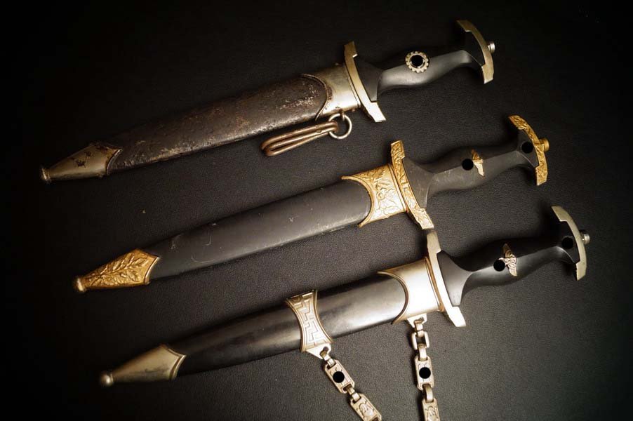 XX und XA Dolche, Lot, Bastelteile, teils Originalteile, Lot – Bild 2