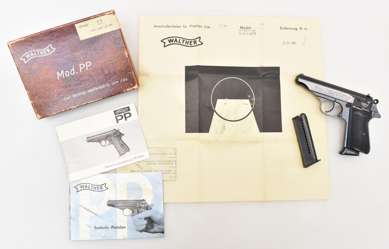 TOP ! WALTHER / ULM Pistole Modell PP Kaliber .22 LR in der OVP mit Reservemagazin, Schußbild ...... – Bild 1