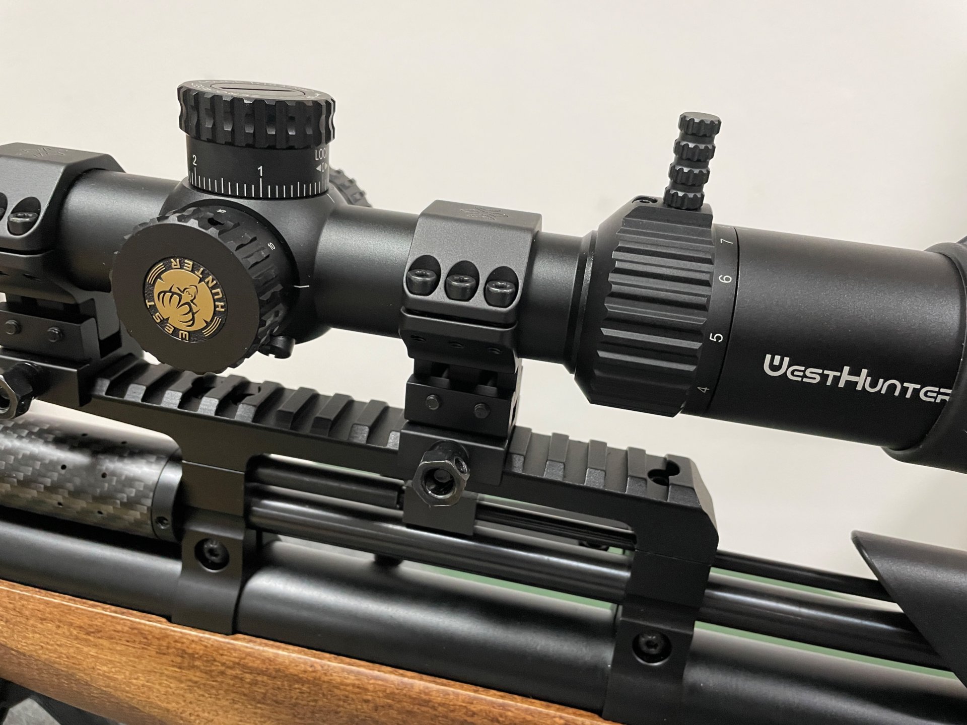 Diana Skyhawk PCP, 6,35mm, ZF-FFP, Bipod, Koffer, 3 Magazine – Bild 3