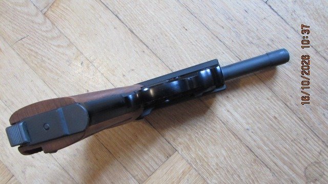Walther P1 Bw mit verstärktem Leichtmetall Griffstück, Kal. 9mmLuger sehr gut – Bild 4