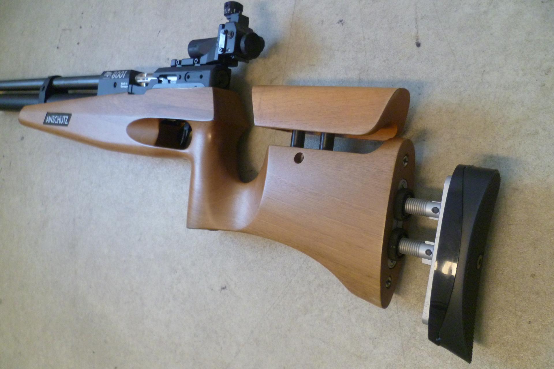 Matchluftgewehr Anschütz 8001 Re/Li – Bild 2