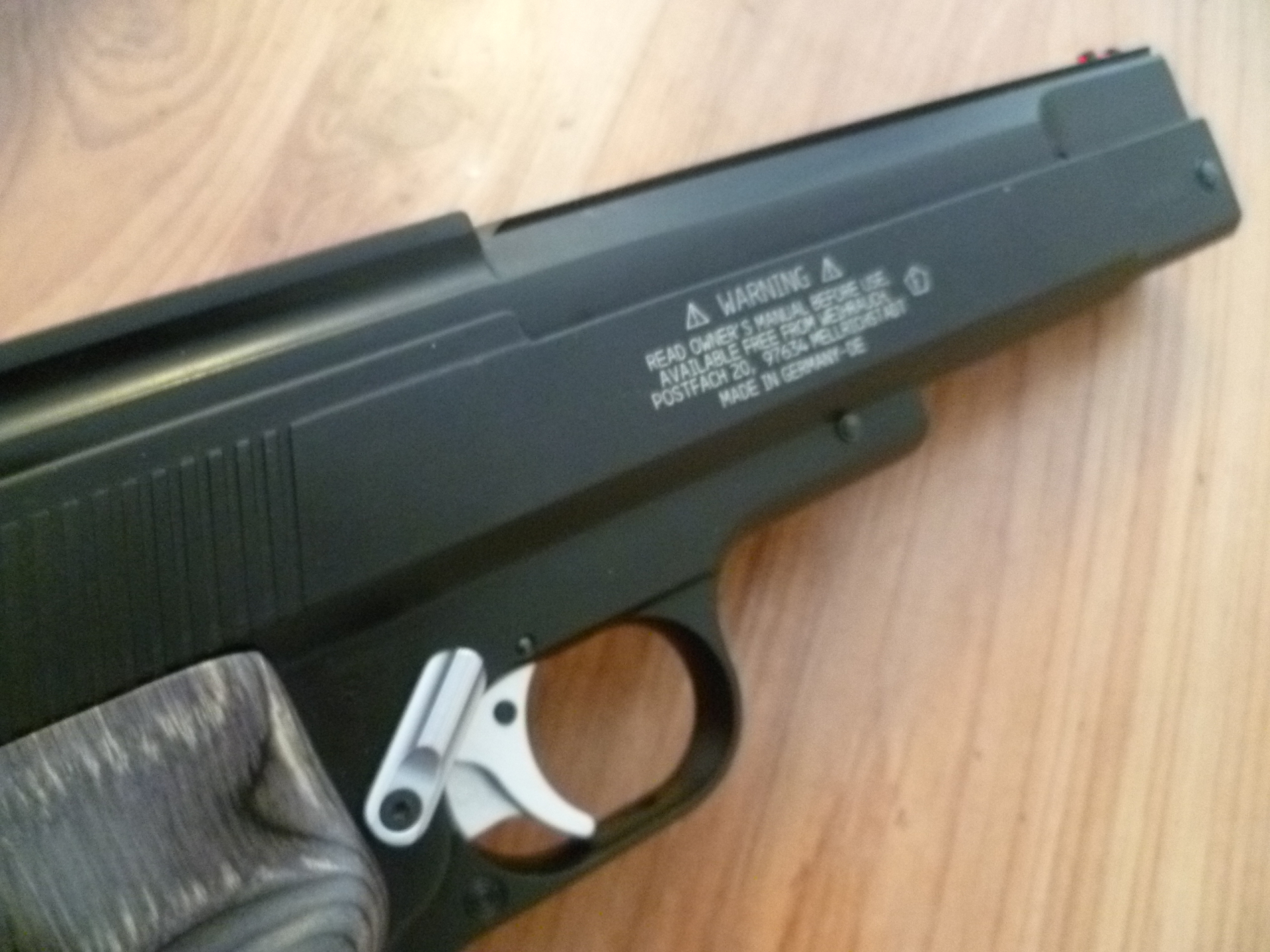 Luftpistole Weihrauch HW 45 Black Star – Bild 5