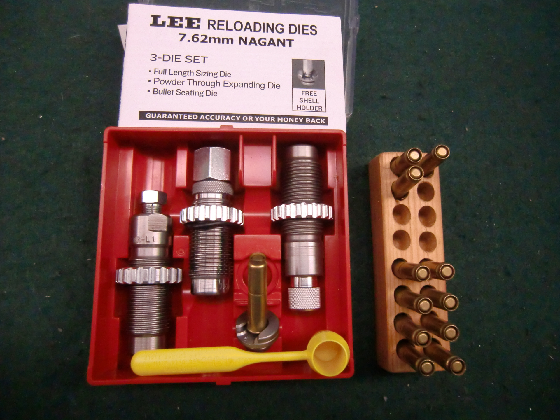 LEE Matritzensatz 7,62mmNagant (Revolver) 3 Die Set Full Length mit Hülsenhalter 6 **unbenutzt – Bild 1