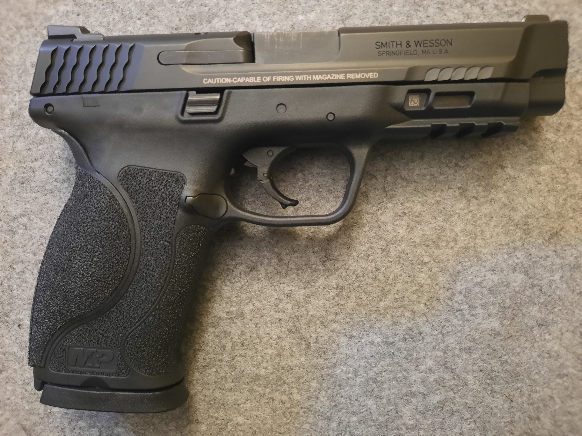 Halbautomatische Pistole S&W M&P45 Kal. .45 Auto – Bild 5