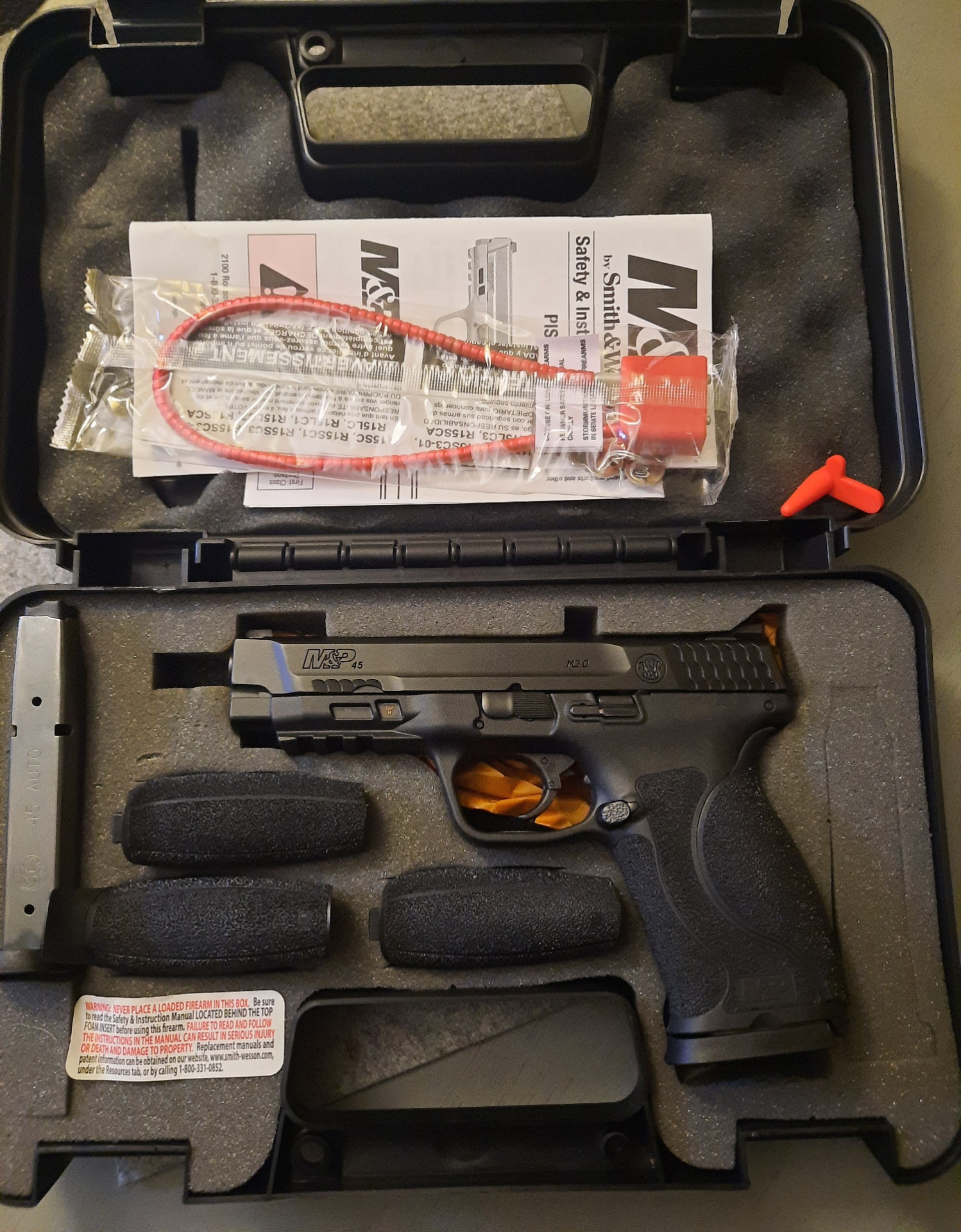 Halbautomatische Pistole S&W M&P45 Kal. .45 Auto – Bild 1