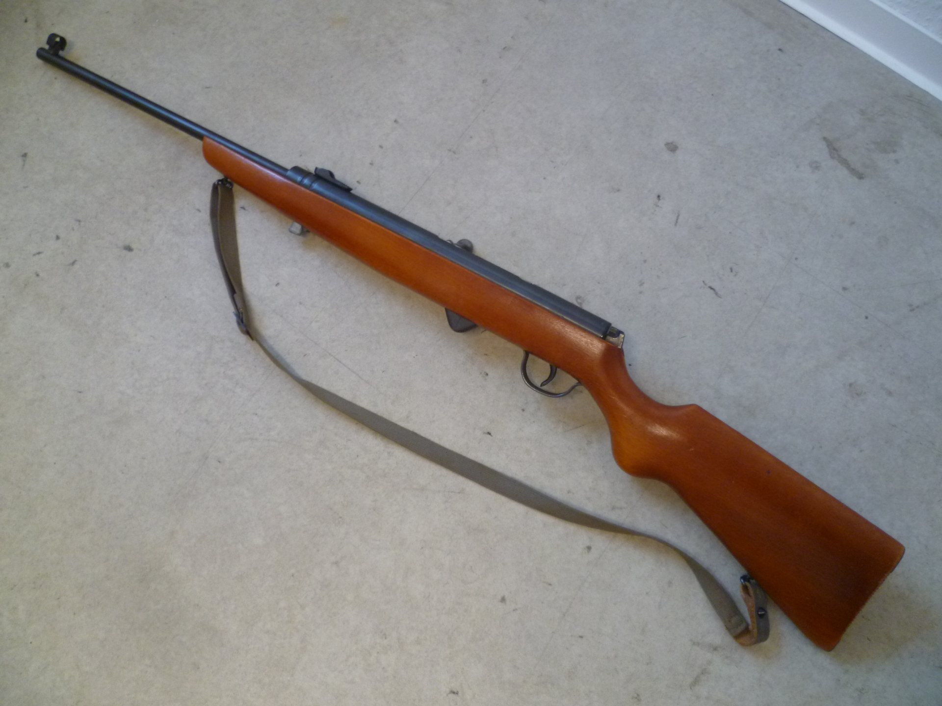 Luftgewehr Haenel Model 310 4,4mm Rundkugel – Bild 1