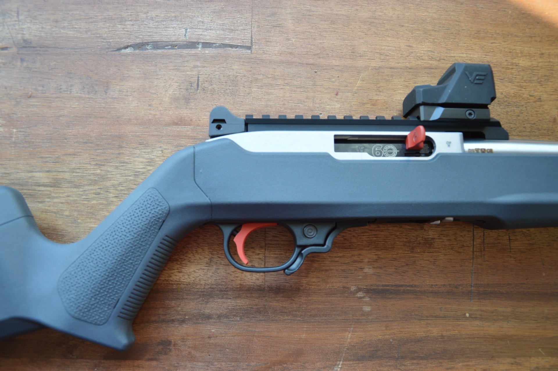 Ruger 10/22 Sondermodell 60 Jahre 10/22 neu und ungeschossen – Bild 3