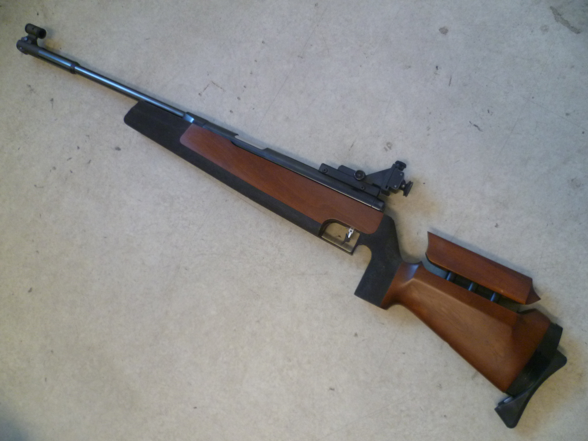 Match-Luftgewehr Feinwerkbau 300 S – Bild 1