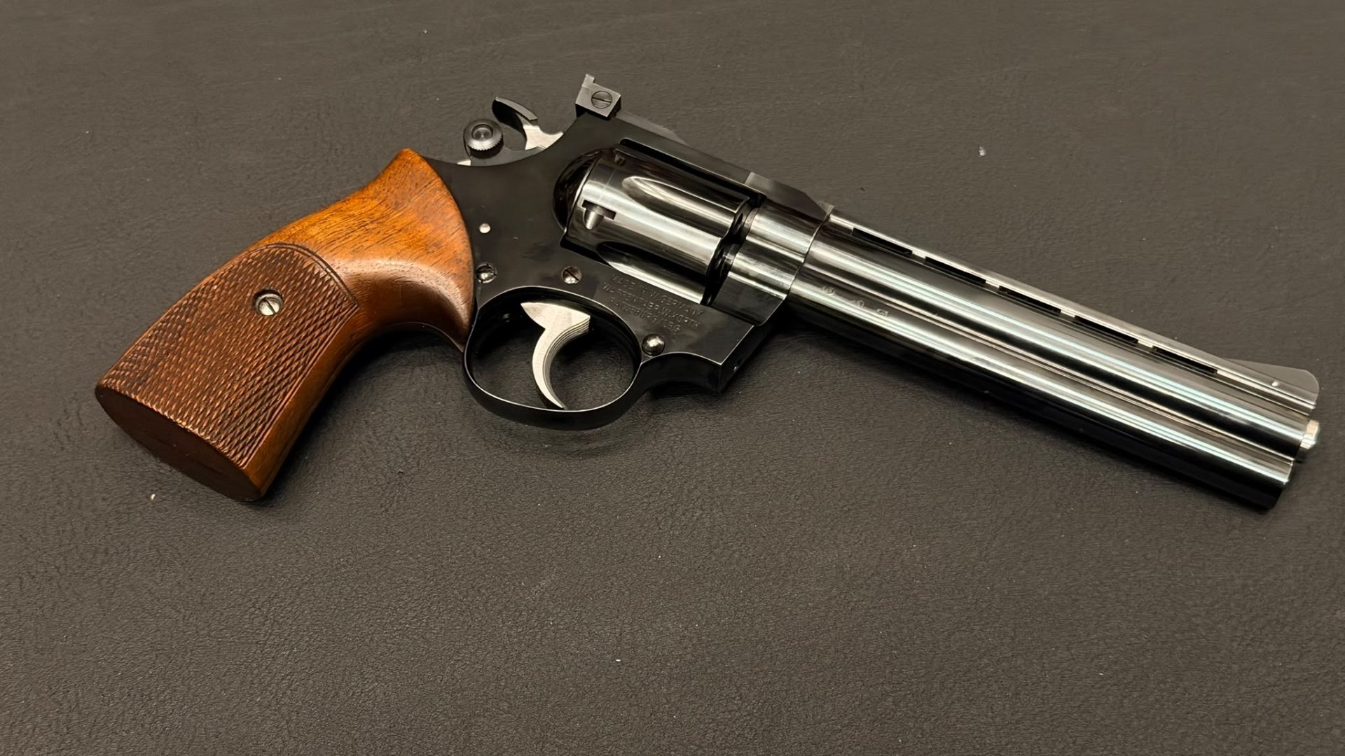 Korth Revolver | .22lr | 6" Lauf 15cm | Kleinkaliber-Revolver | Schnellader | Originalkarton | KK – Bild 2