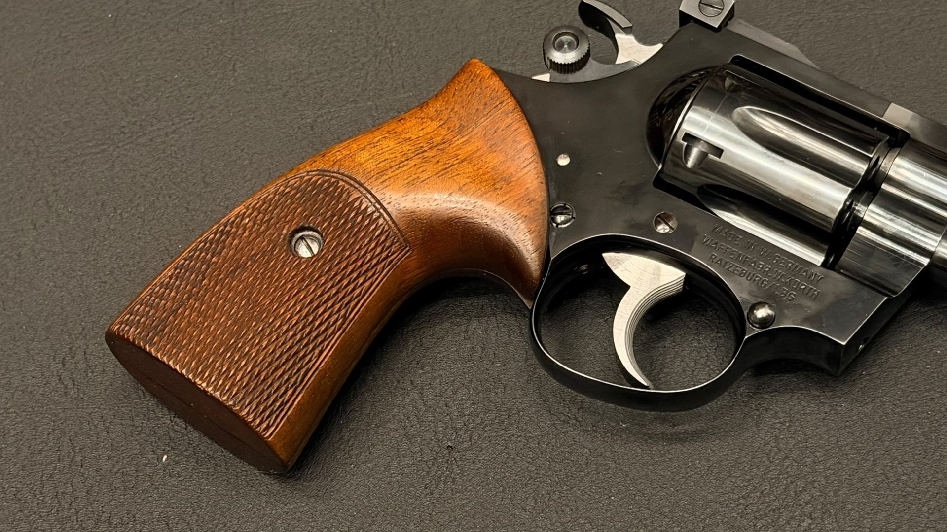 Korth Revolver | .22lr | 6" Lauf 15cm | Kleinkaliber-Revolver | Schnellader | Originalkarton | KK – Bild 4