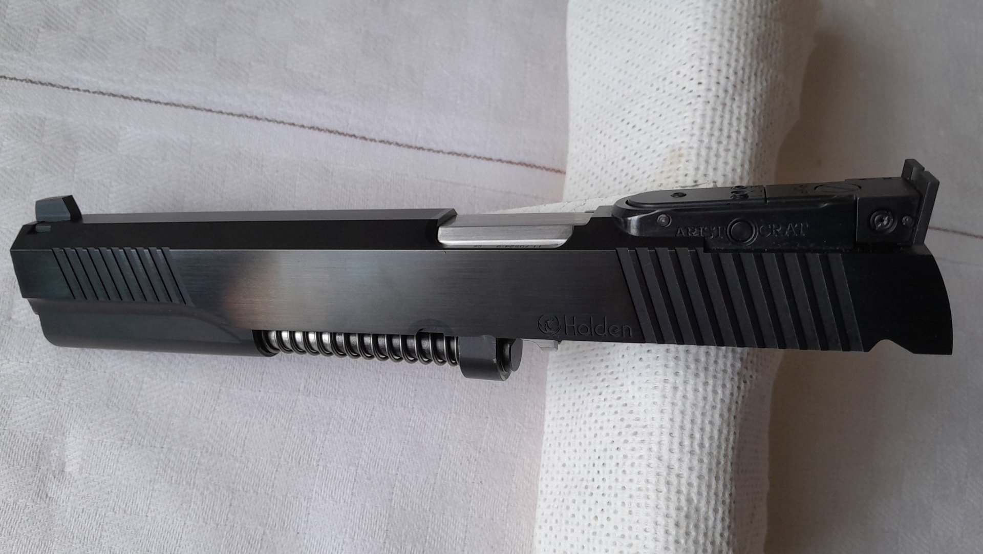 Wechselsatz 9 mm für 1911 mit 6'' Lauf und 3-Punkt Arestocrat Visier – Bild 6