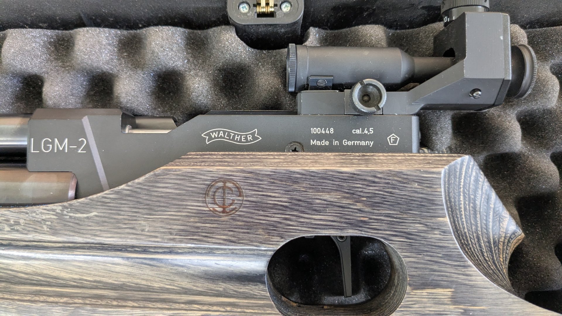 Walter LGM 2 LG re. mit Anschütz Koffer – Bild 2