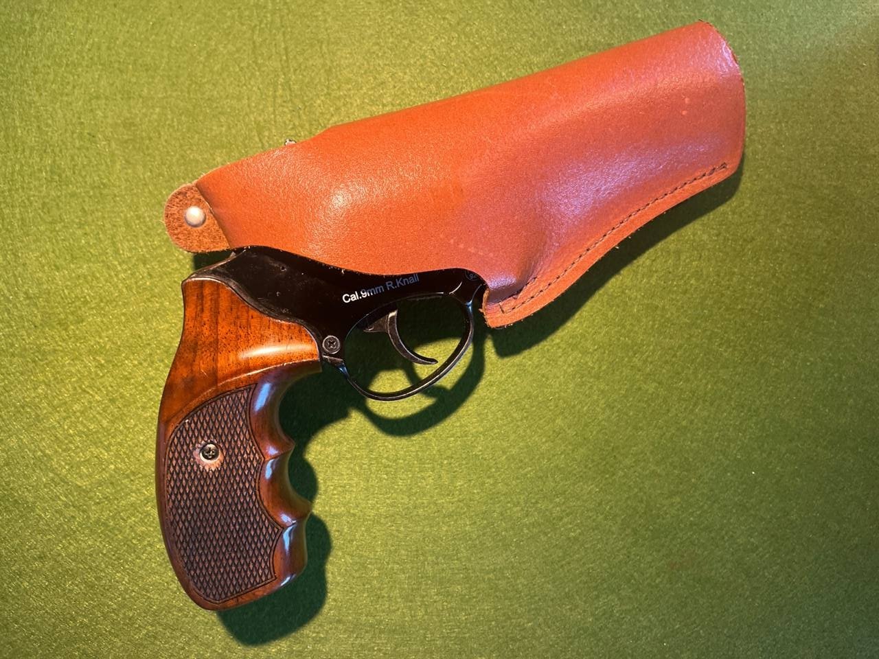 ME SOLINGEN REVOLVER GÜRTELHOLSTER GRÖßREVOLVER 3-4,0" K/L BAUÄHNLICHE – Bild 1
