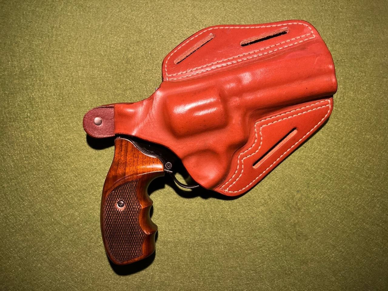 PANCAKE GÜRTELHOLSTER GROßREVOLVER MITTLERER S&W K/L COLT ÄHNLICHE KLASSISCHE REVOLVER 3-5,0" – Bild 1