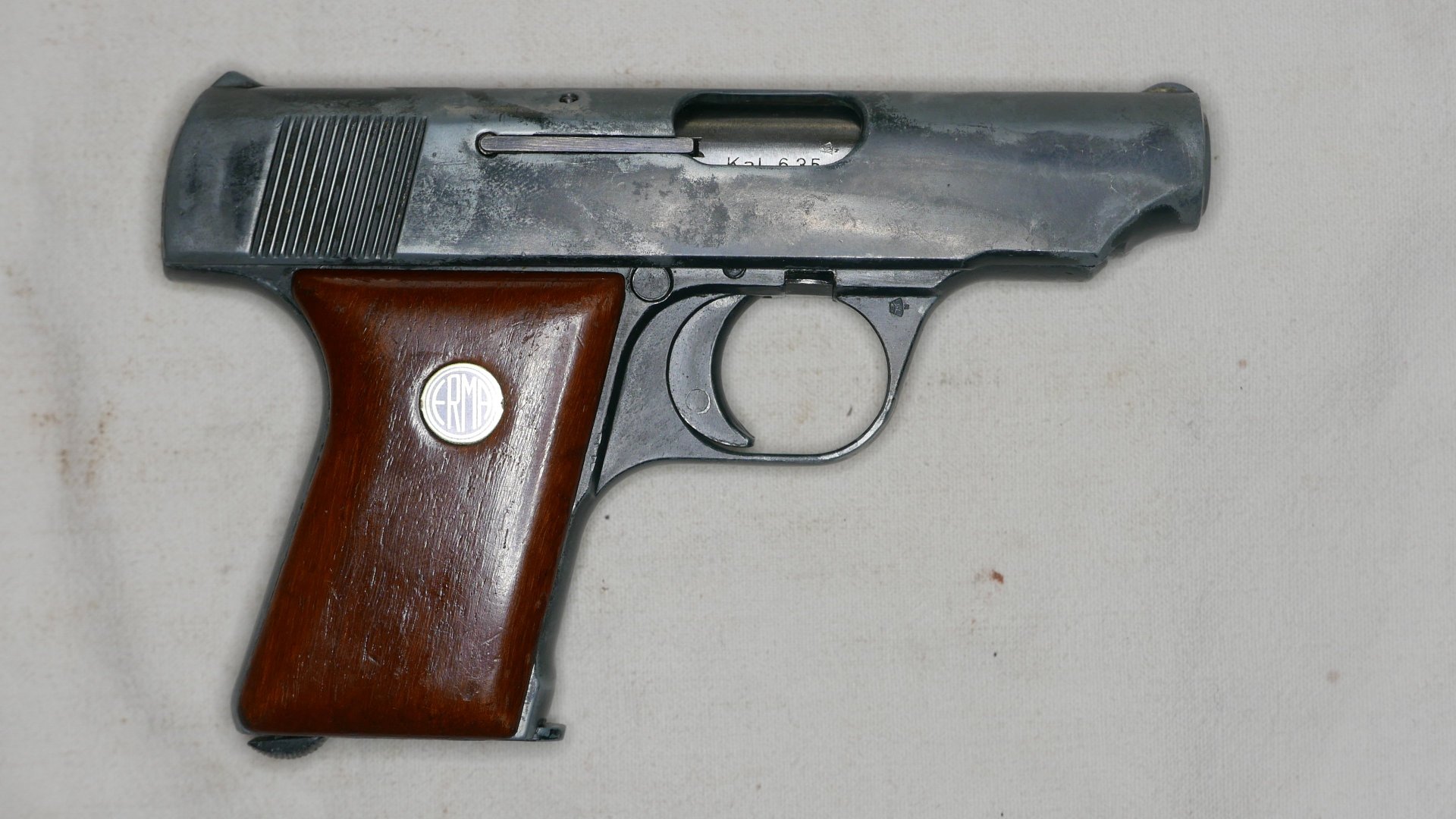 Taschenpistole Fa. Erma Mod TP 25, Kal 6,35, ungeschossen – Bild 2