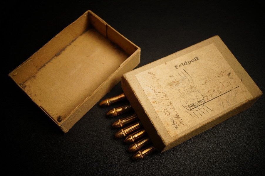 WK2 Feldpostschachtel von 1944, mit Alten 9mm Patronen - Stiften, selten – Bild 1
