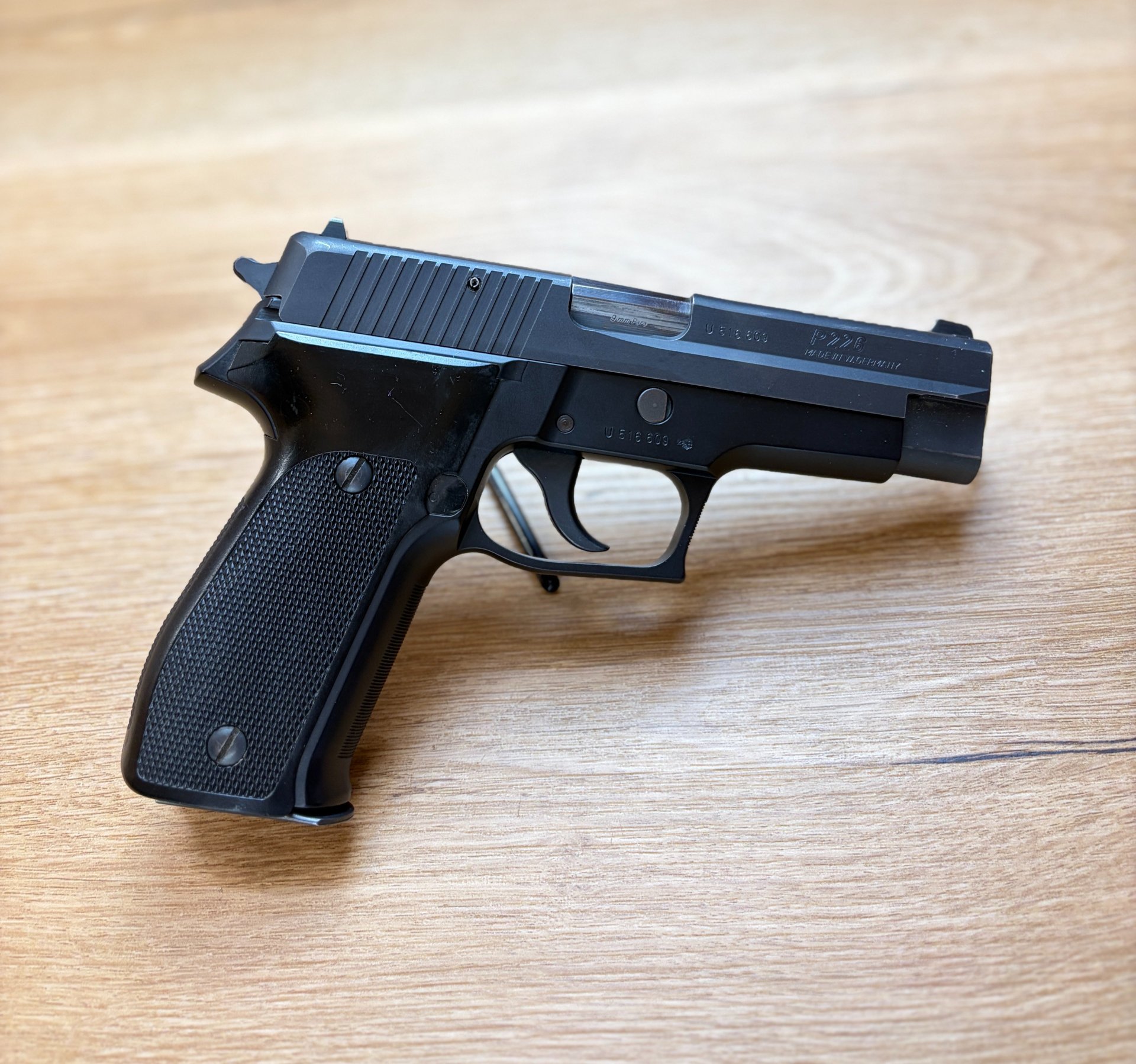 SIG SAUER P226 9mm Pistole "MADE IN GERMANY" – Bild 1