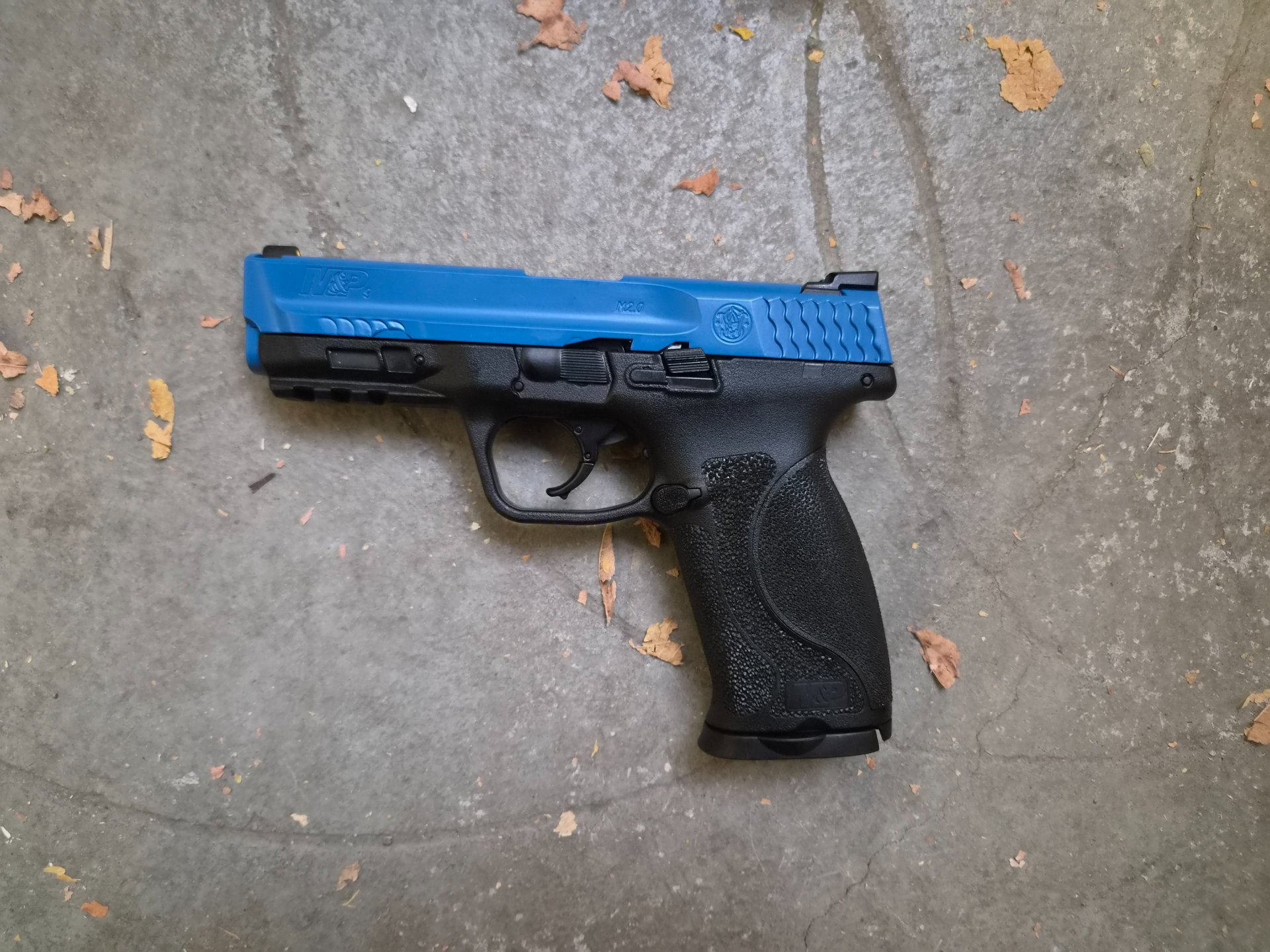T4E Smith & Wesson M&P9 M2.0 .43, CO2 blauer Schlitten – Bild 2