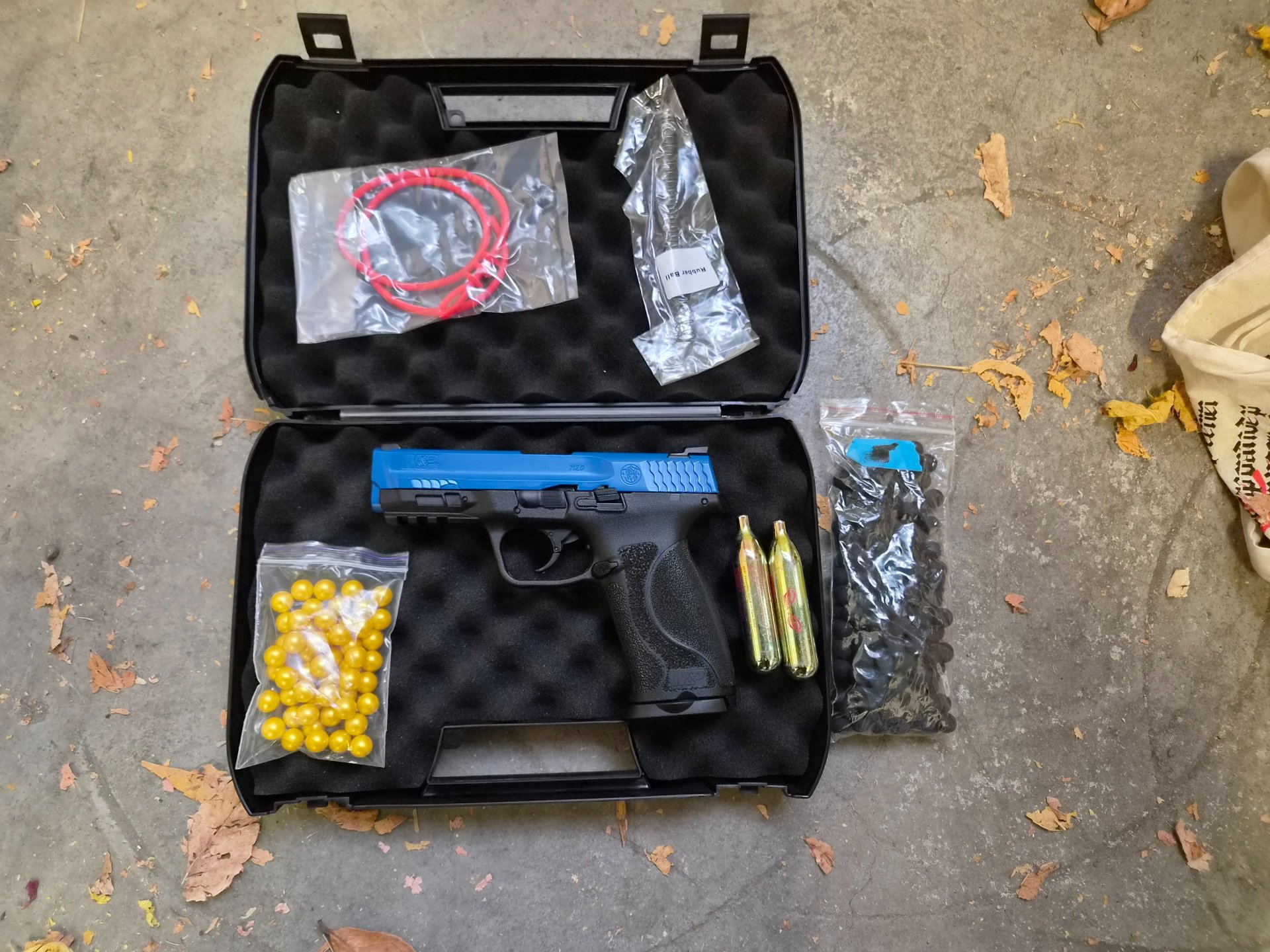 T4E Smith & Wesson M&P9 M2.0 .43, CO2 blauer Schlitten – Bild 3