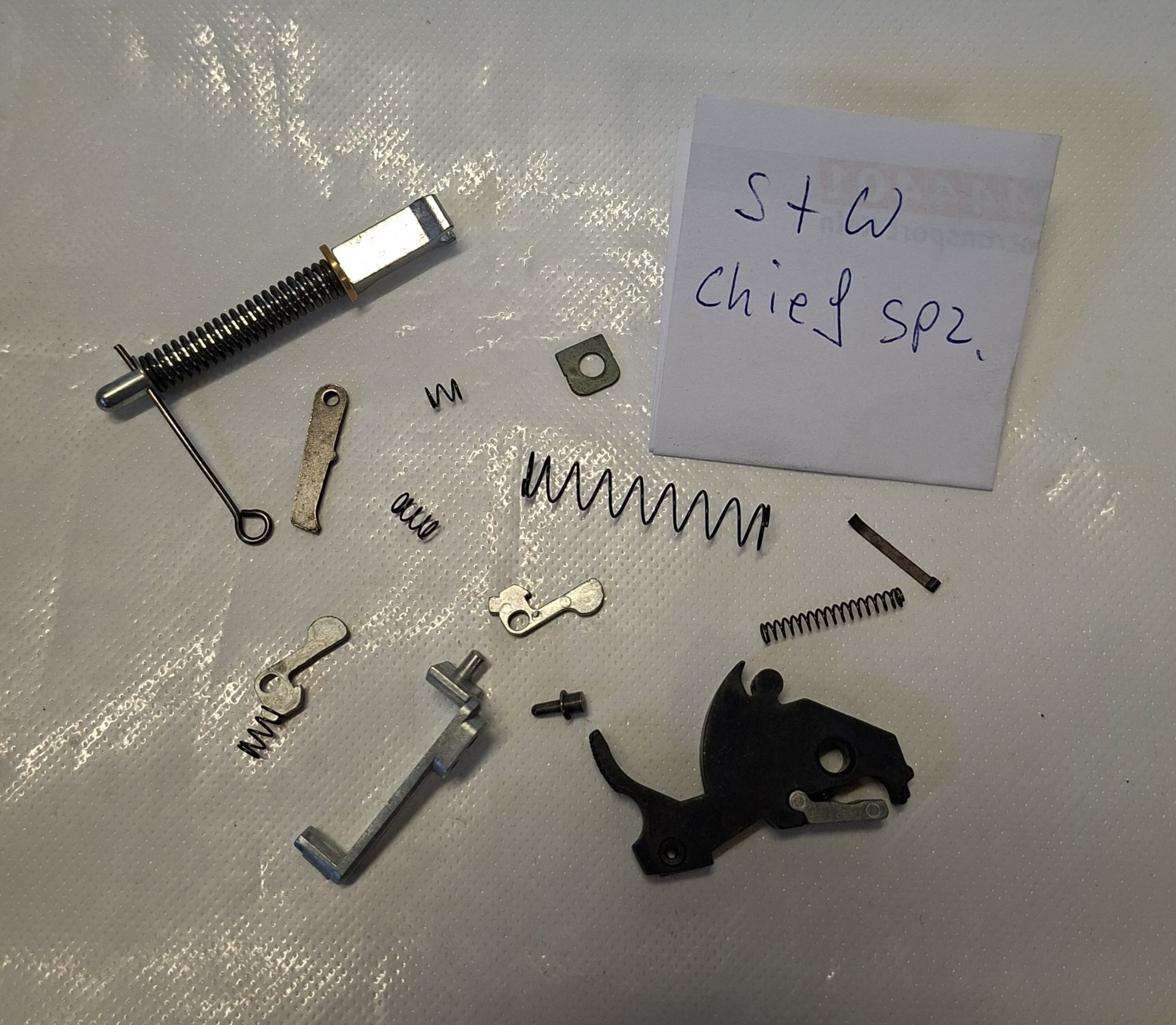 Kleinteile Konvolt PTB S Und W Chief spec – Bild 1