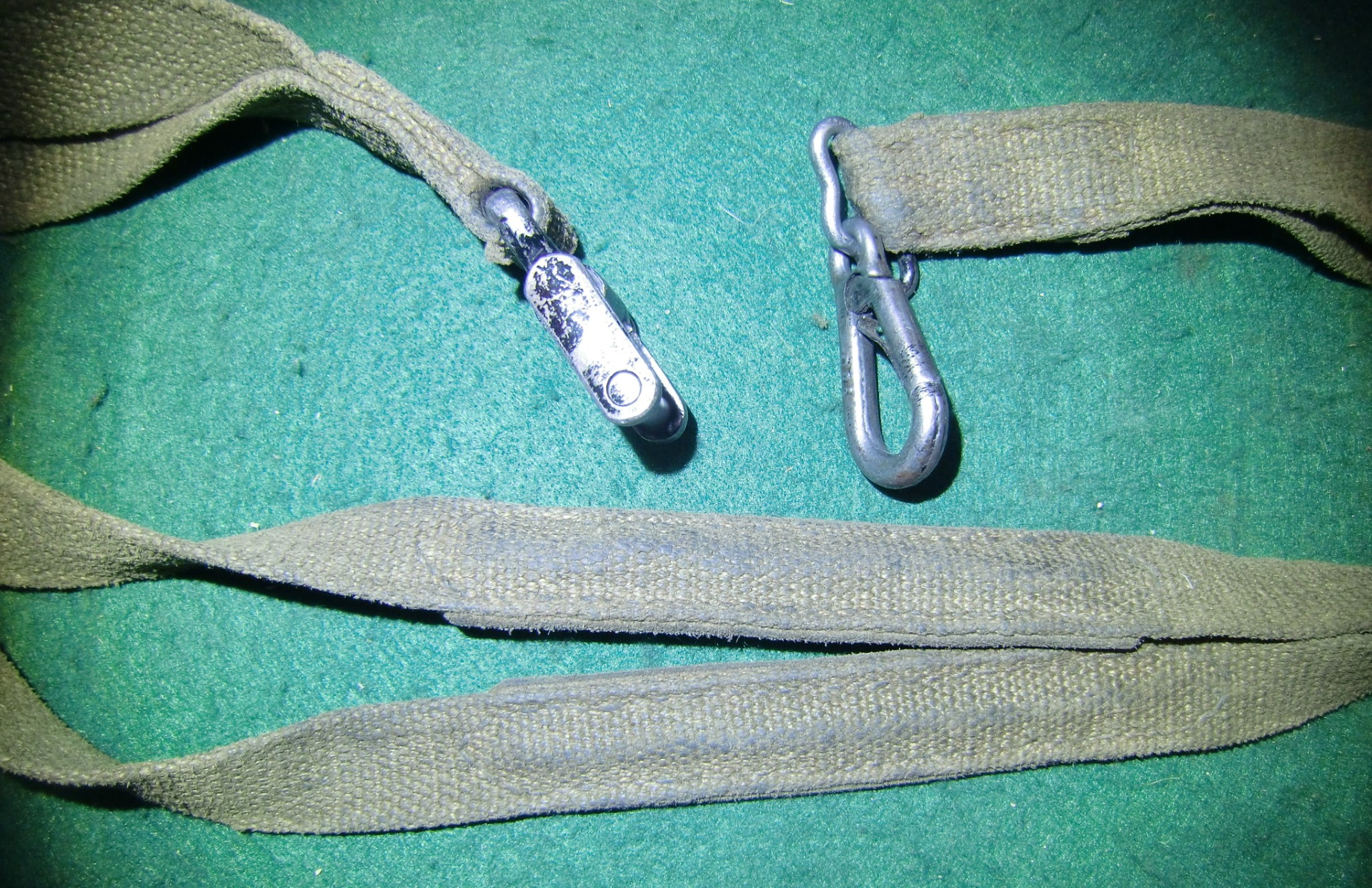 Gewehrriemen MG42 in den 50èrn verm. bei BW auf Web umgerüstet fürs MG3 – Bild 5