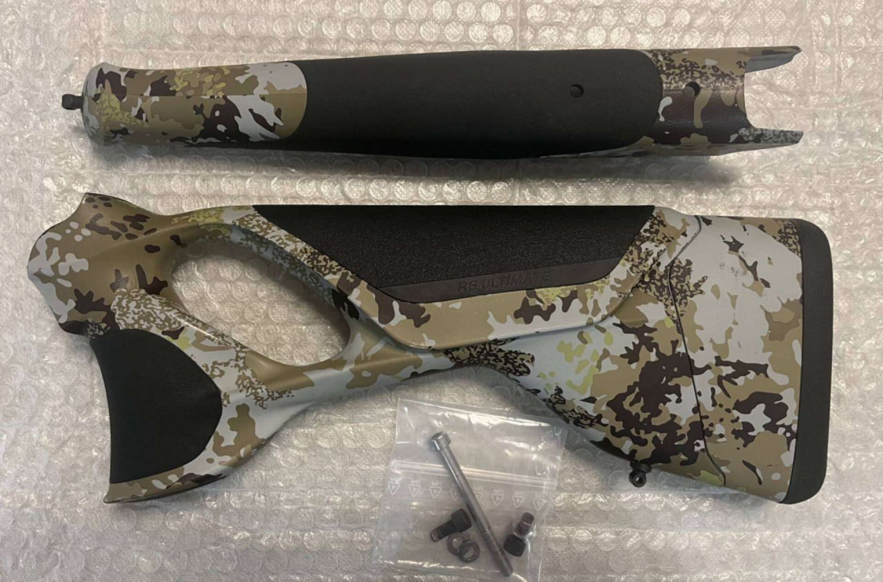 Blaser R8 Ultimate Schaft + Vorderschaft HunTec Camo, neuwertig – Bild 1