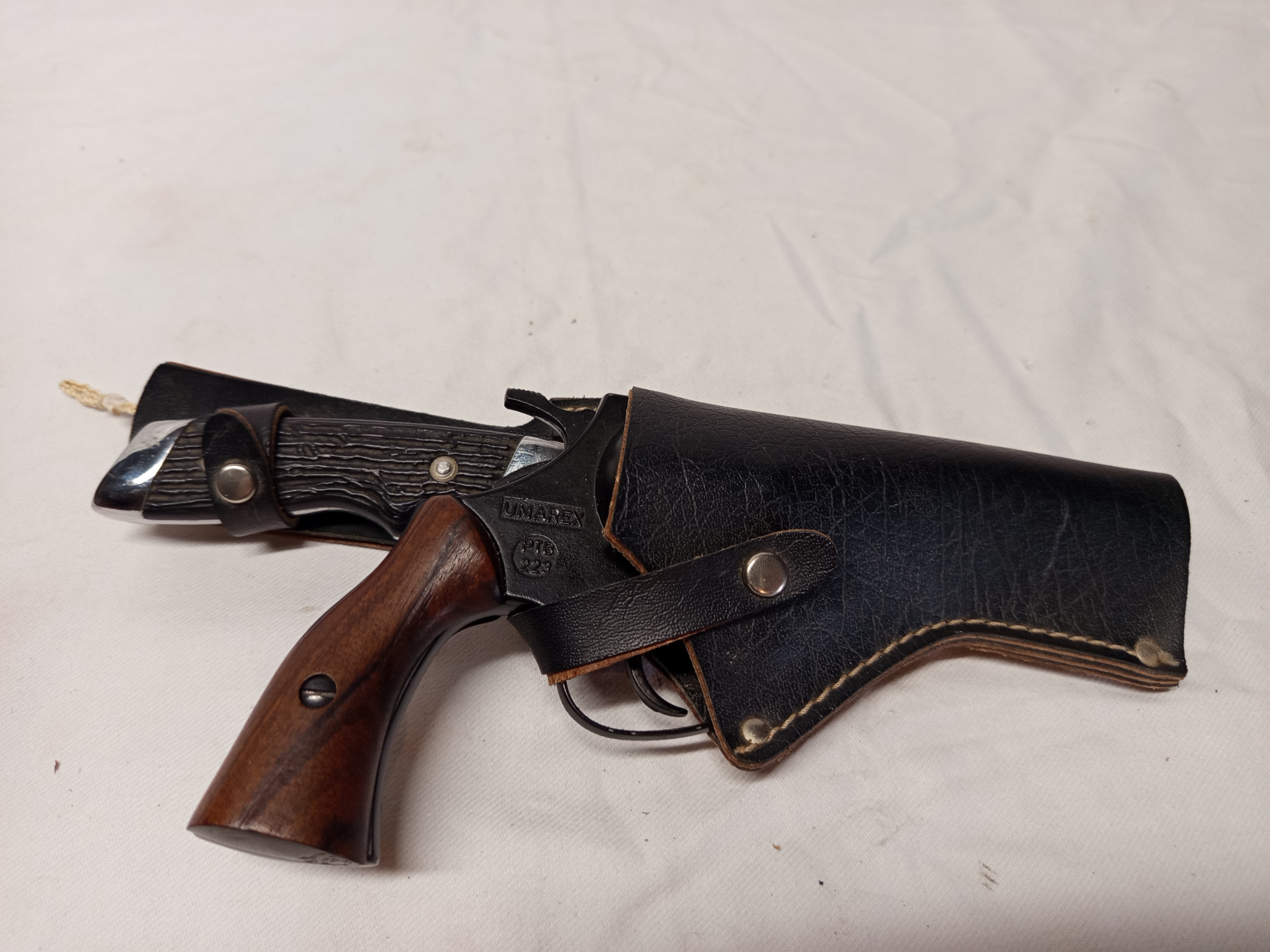 Umarex Sherlock Holmes Revolver CAT 1873 + Hunter Messer im Doppelholster, Rarität, Sammlerzustand! – Bild 3