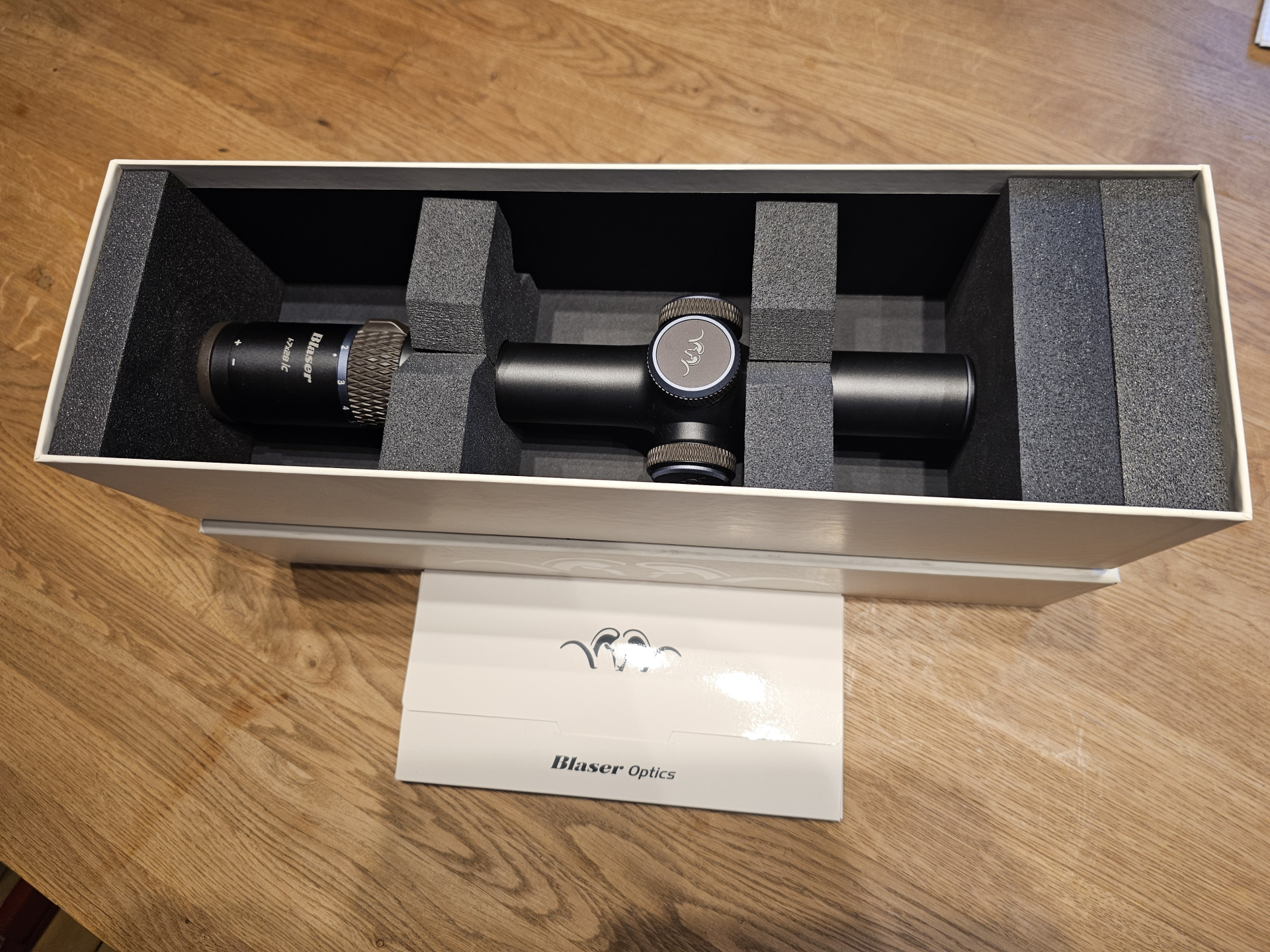 Blaser B1 1–7x28 iC Zielfernrohr – mit Originalverpackung – Bild 2