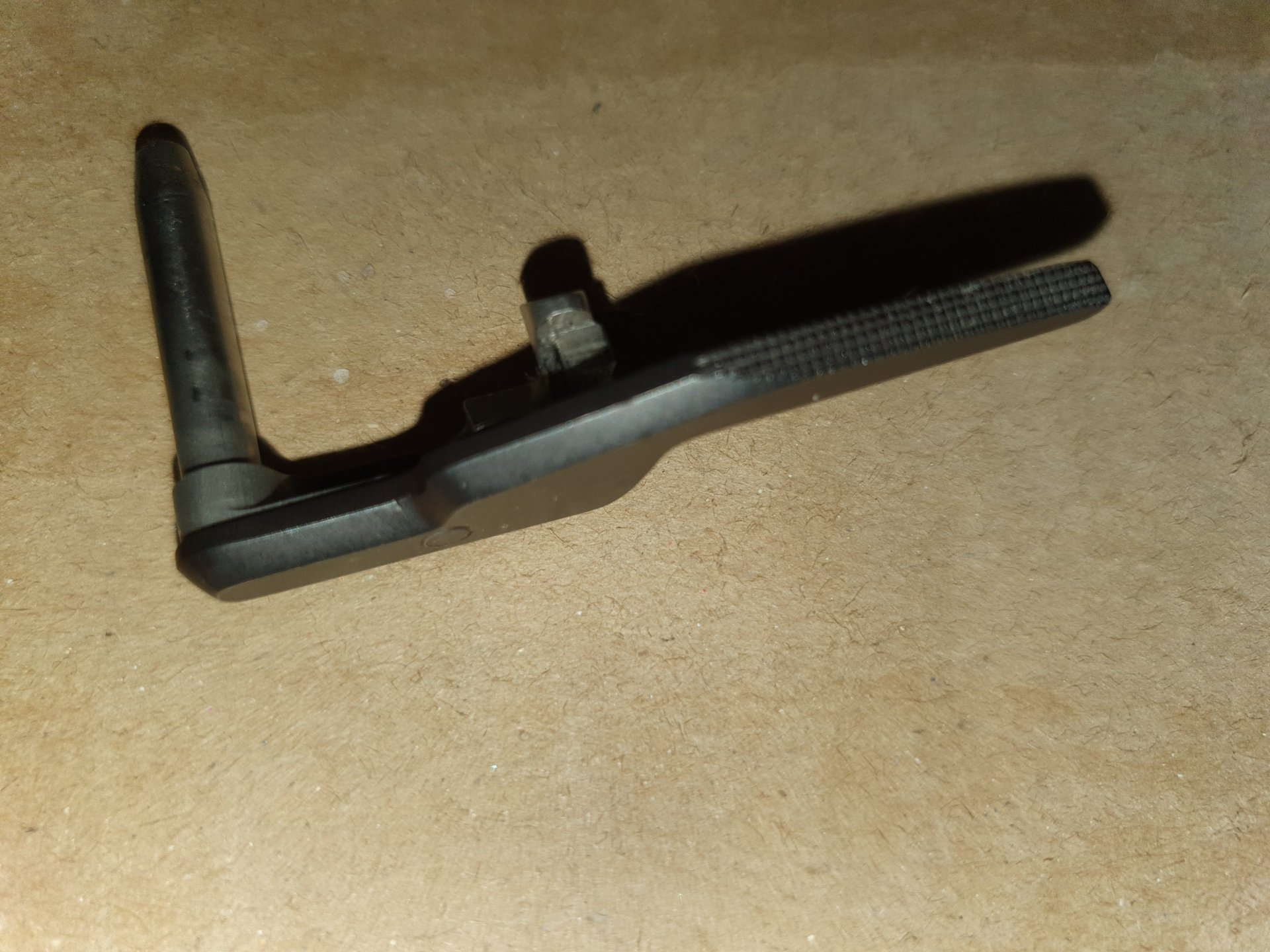 SIG P210 Langer Verschlusshalter/Schlittenfanghebel – Bild 2
