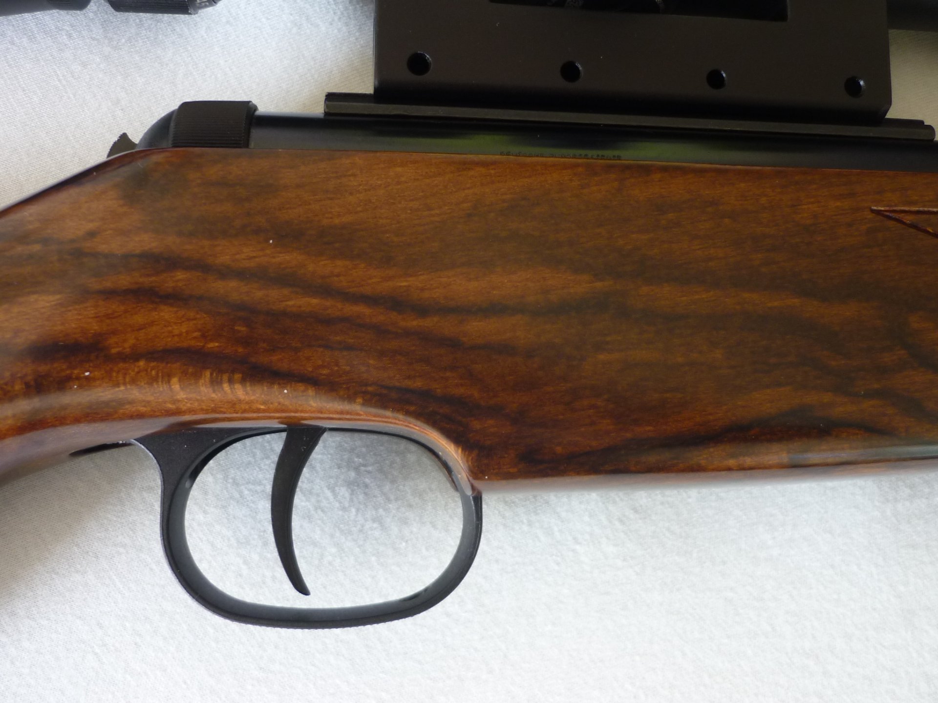 Diana 350 Magnum Edition Luftgewehr Leupold Zielfernrohr VX3 4,5-14x50 – Bild 10