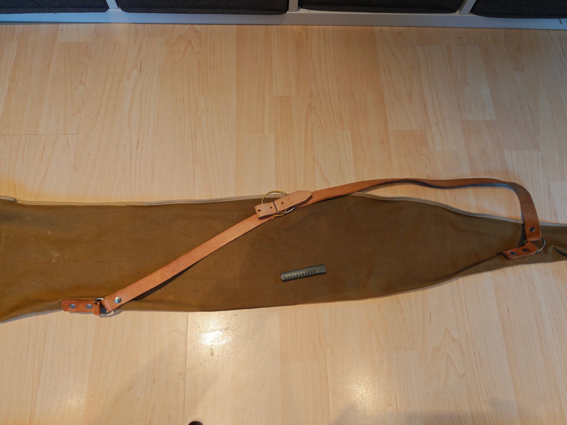 Haenel Sportmodell 49a – historisches Luftgewehr aus Suhl mit 12-Schuss-Magazin – Bild 4