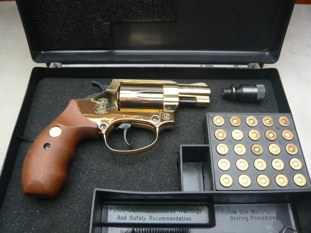 Revolver S&W Chiefs Special in Gold – Bild 1