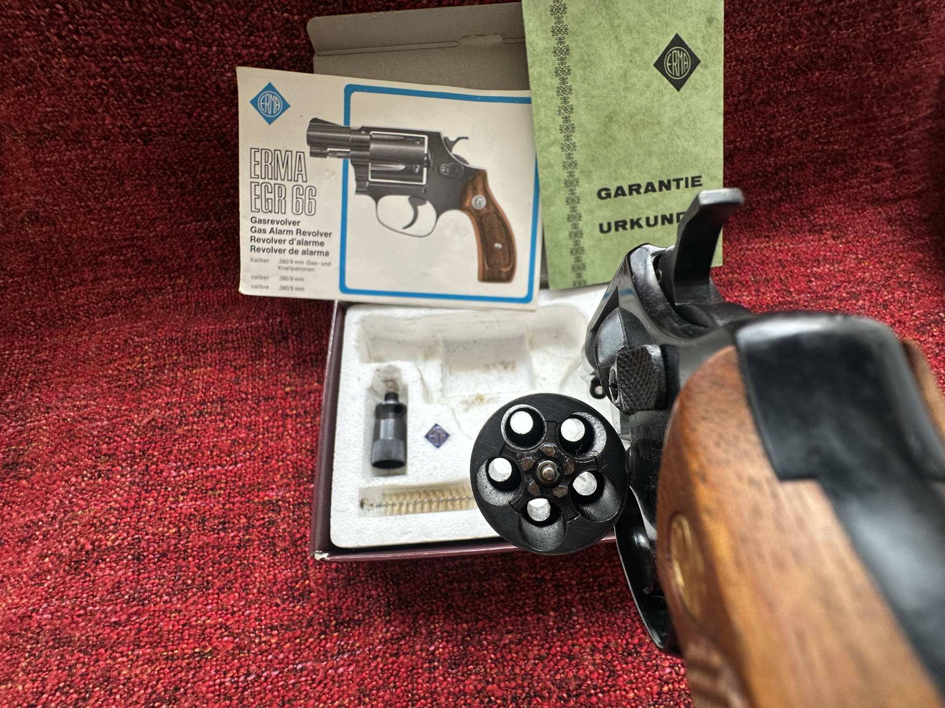 ==>Bester Revolver für Verteidigung ERMA EGR66-9mm viel Stahl minimal verbaut wie damals erlaubt !!! – Bild 3