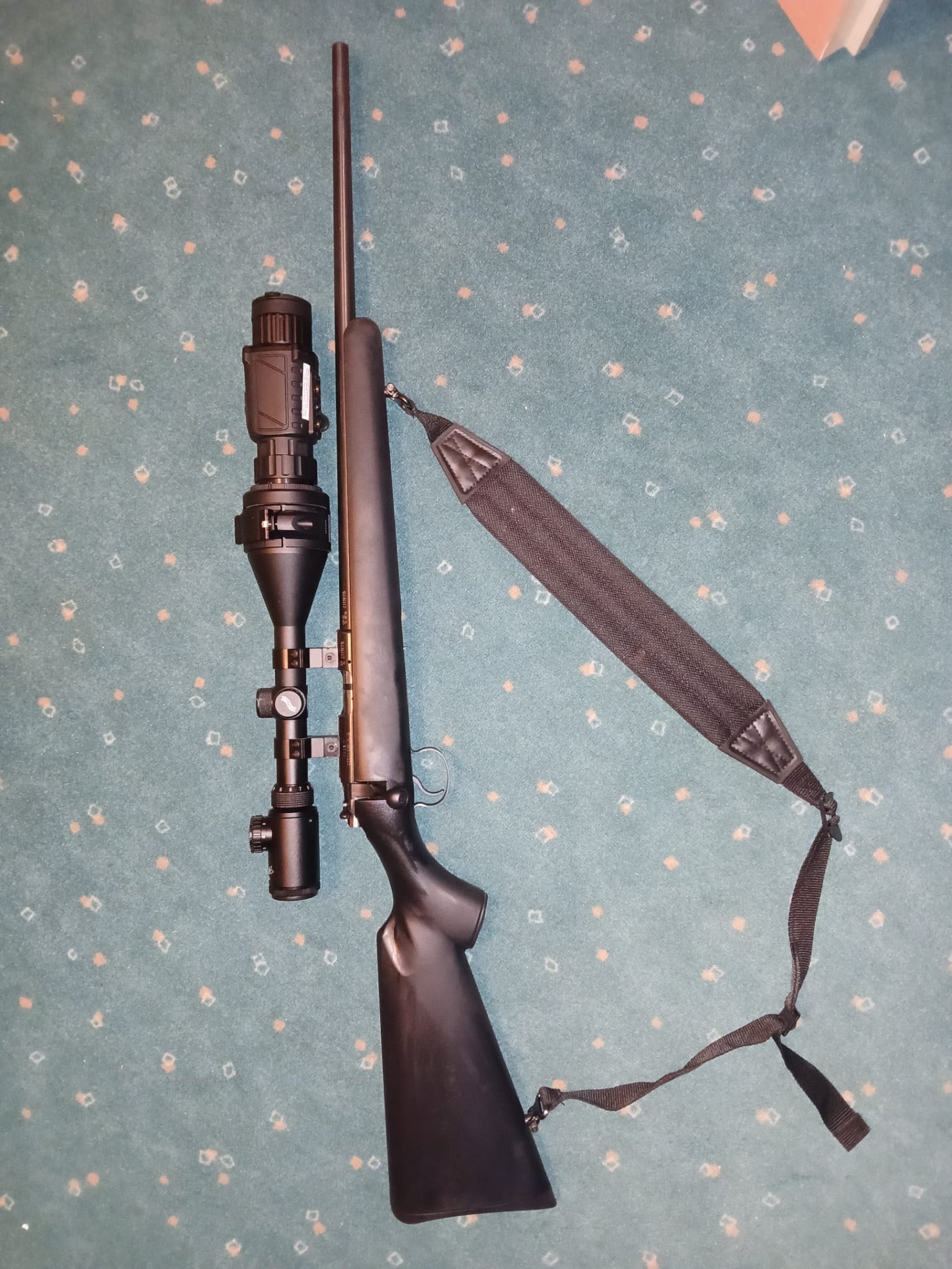 CZ Repetierbüchse Kal. .22 WMR mit – Bild 1